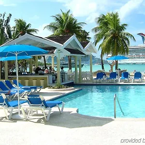 On The 2* Ocho Rios